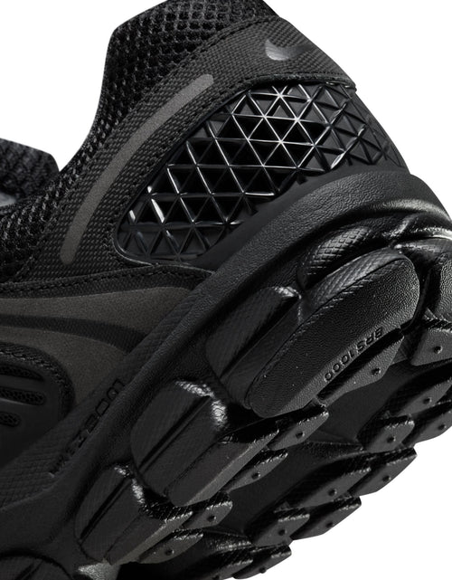Load image into Gallery viewer, Nike Mens Zoom Vomero 5 - Triple Black

